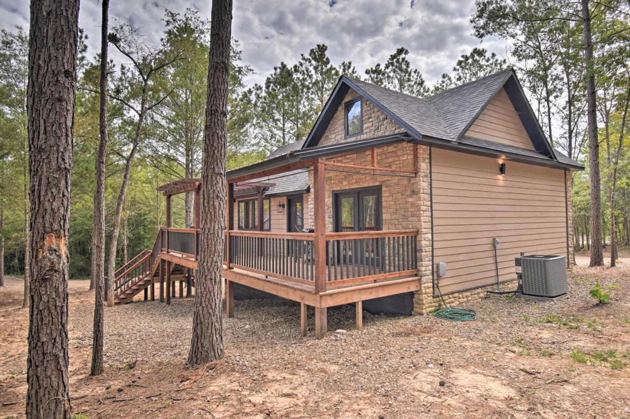 Modern Broken Bow Cabin Large Deck, Bbq And Pergola Esterno foto