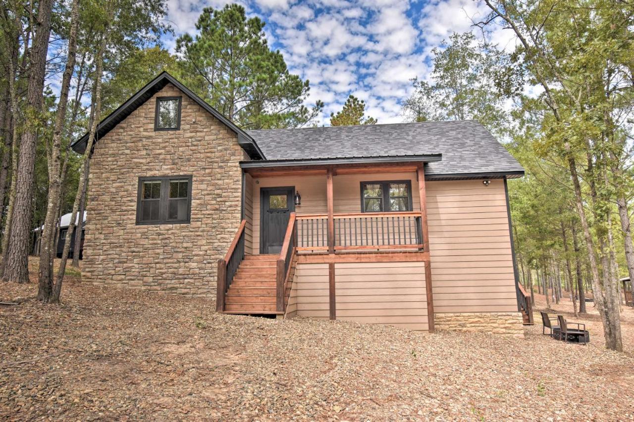 Modern Broken Bow Cabin Large Deck, Bbq And Pergola Esterno foto